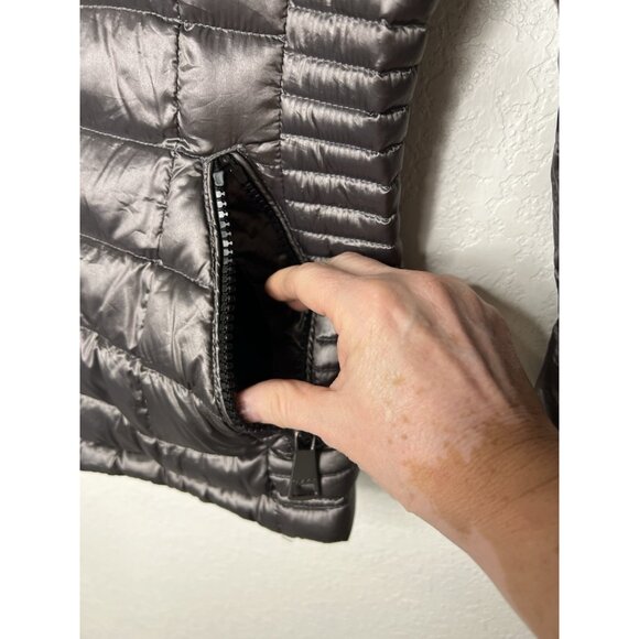 Calvin Klein Pack able Premium Down Puffer Jacket Coat Sz M Gray- Silver - Picture 5 of 14